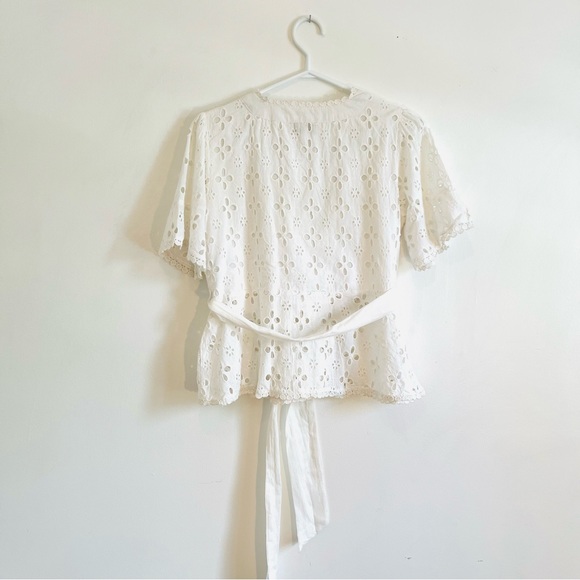 White eyelet lace cotton peplum top - Picture 5 of 9